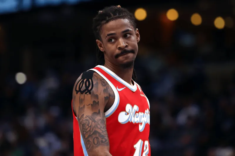 体育赛事-莫兰特被放入交易市场？灰熊GM：球队正转向年轻化建队思路